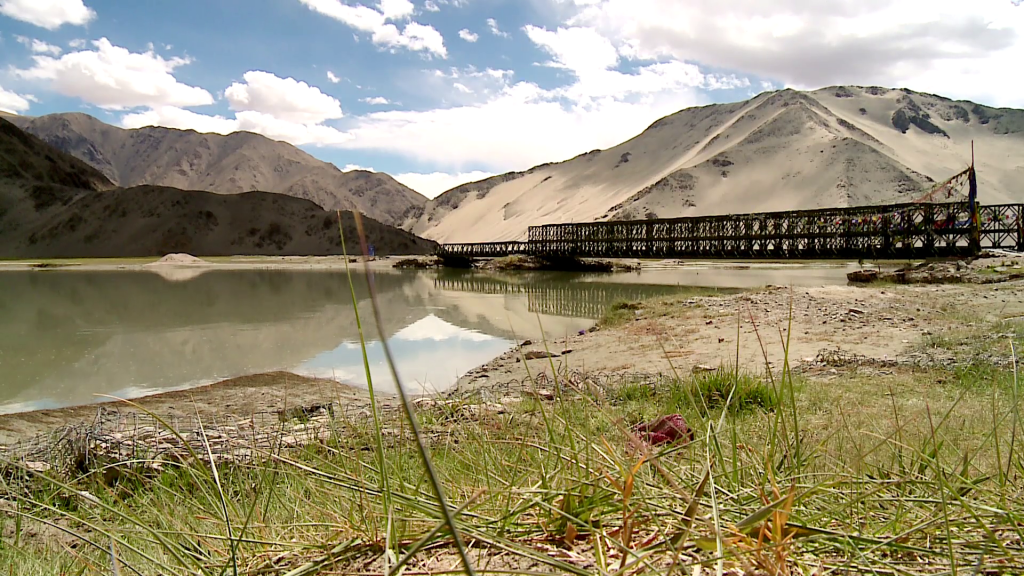 20 Army soldiers killed in a Chinese AMBUSH in Ladhak. LAC border becomes tense.