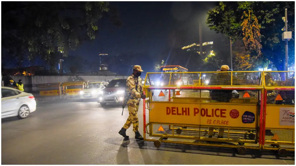 Its Yellow Alert in Delhi: COVID19 comes back.