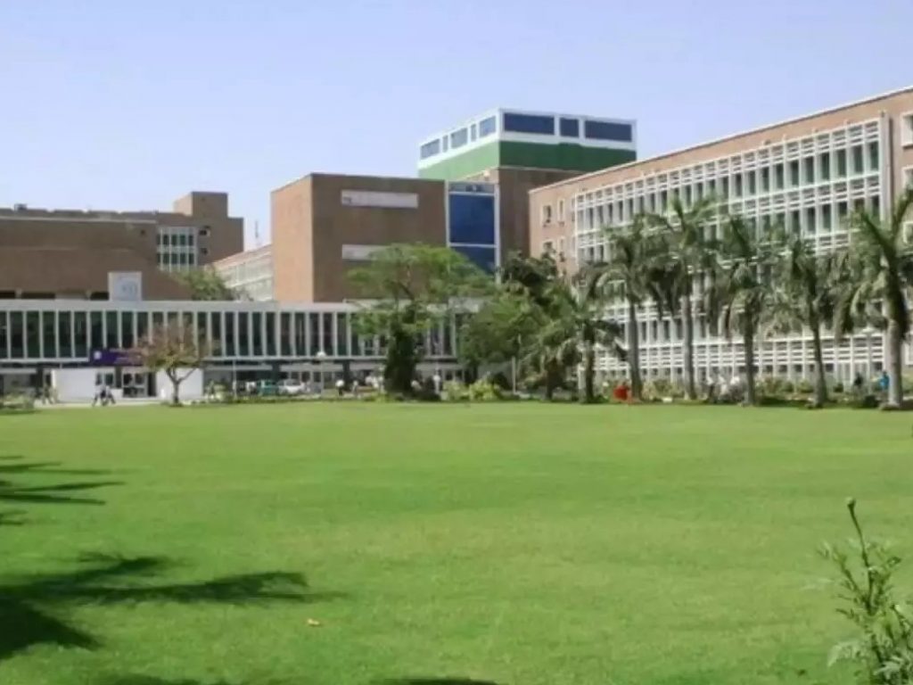 Six AIIMS running with short staff