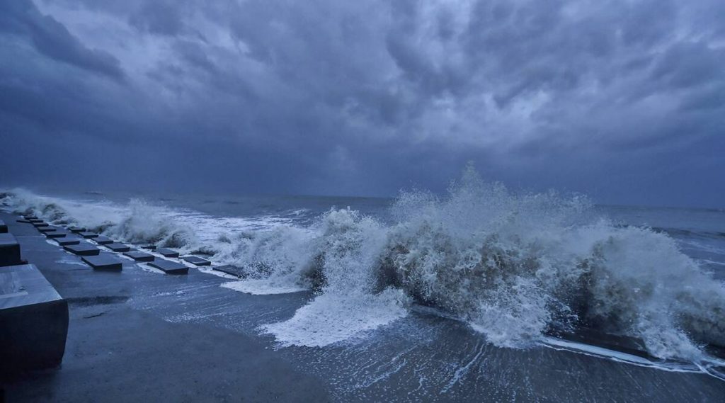 Extreme rough weather coming in Indian Ocean due to climate change