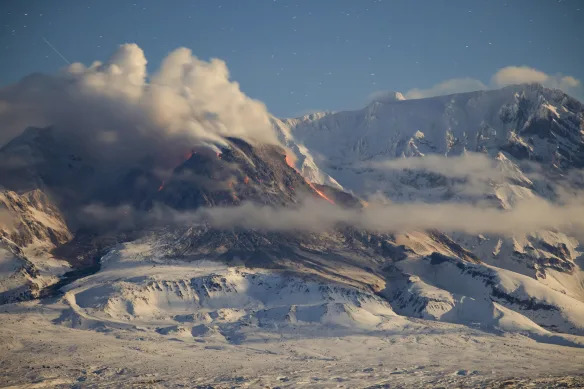 Volcano erupts in Russia – danger to air traffic