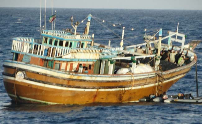 Coast Guard captures suspicious fishing vessel off Mumbai