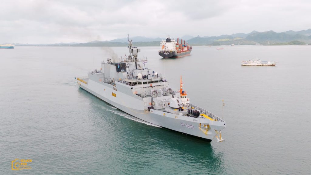 Warship INS Kadmatt arrives in Fiji 